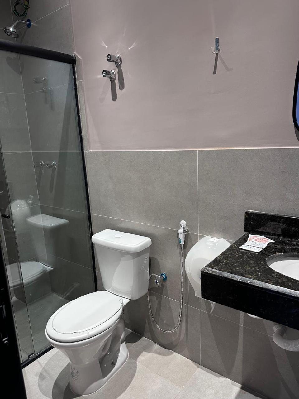 גוברנדור ולדארס Otto Hotel מראה חיצוני תמונה