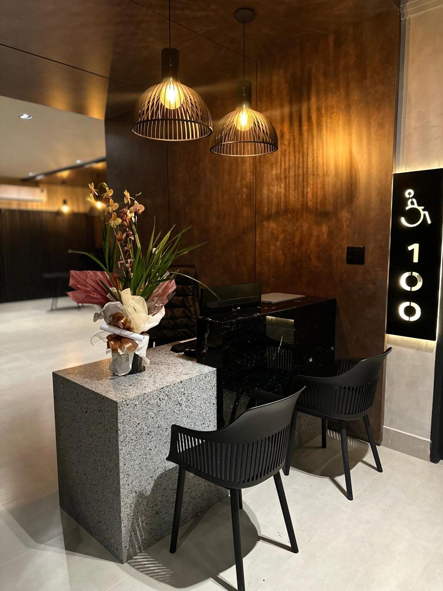 גוברנדור ולדארס Otto Hotel מראה חיצוני תמונה